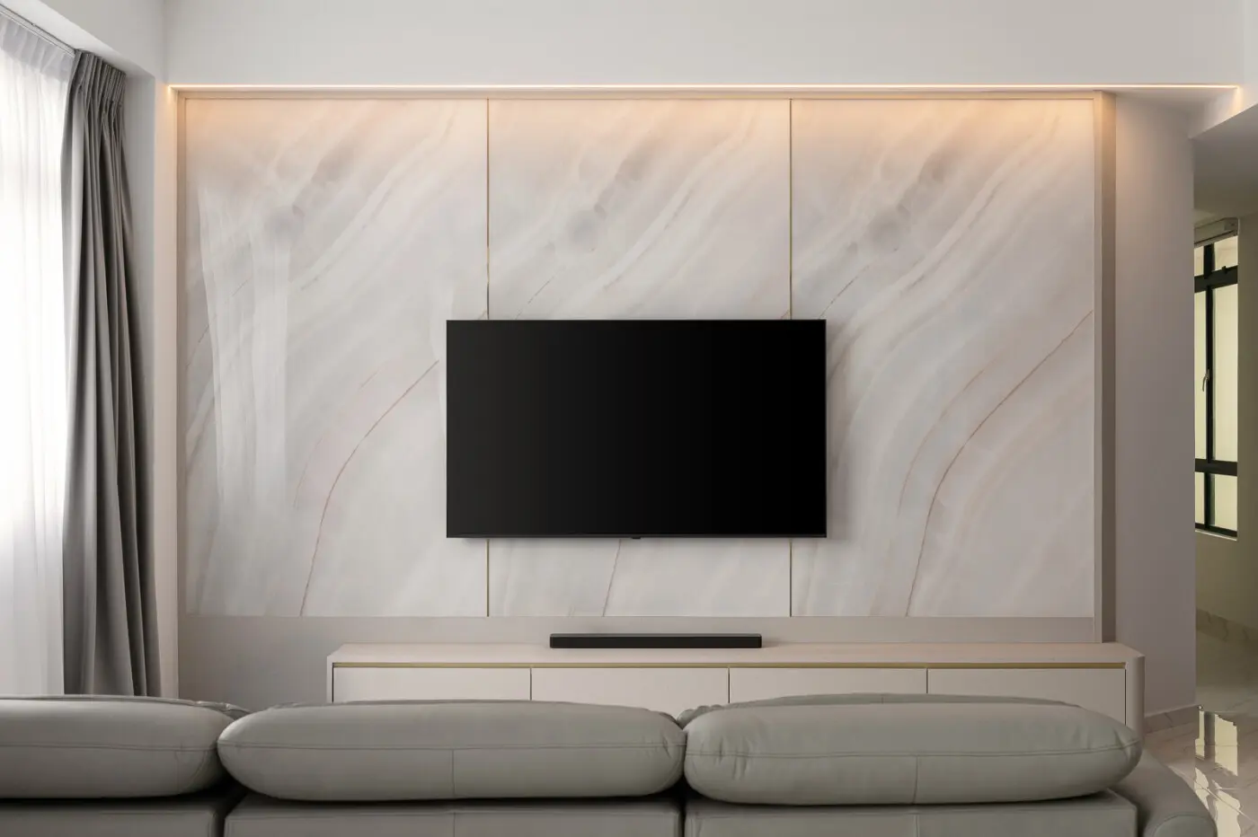 D'Initial Concept - Modern / Contemporary - Living Area - Resale Condo - $300,000