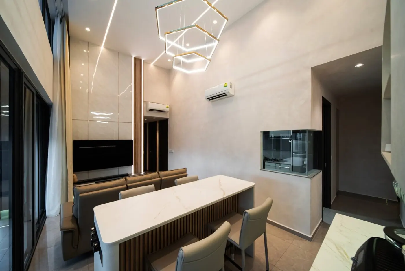 Wild Design - Luxury / Glamorous - Living Hall - New Condo - $50,000