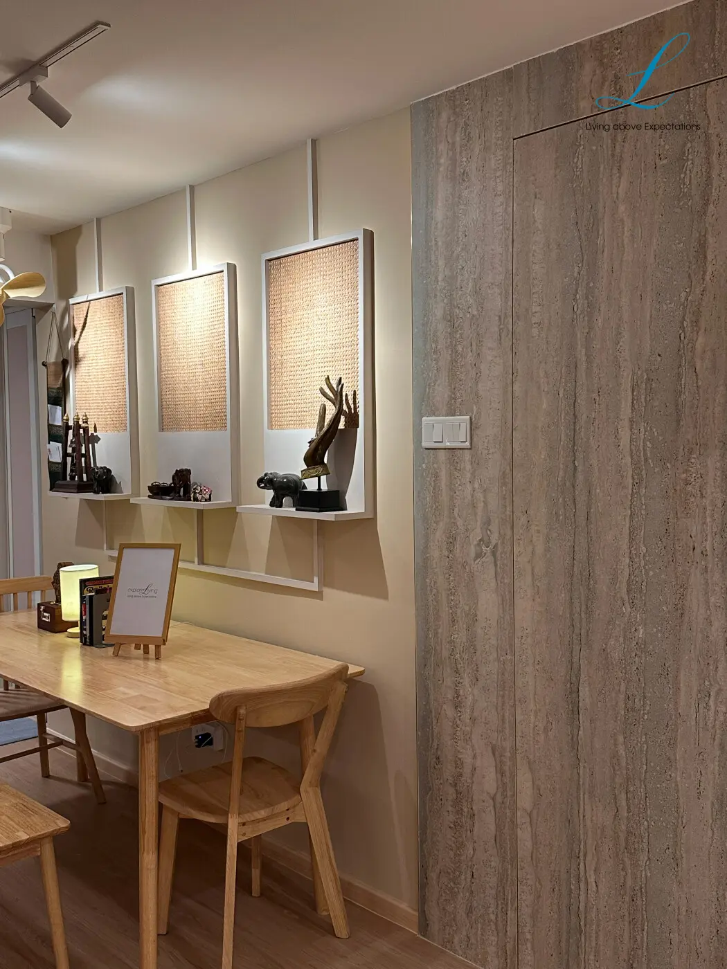 Explore Living - Retro / Vintage - Dining table - Resale HDB - $70,000