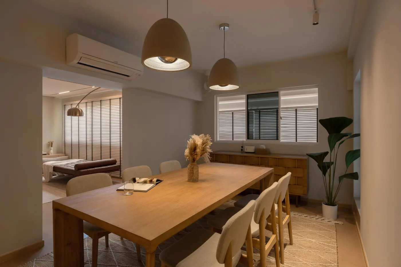 Posh+Space - Minimalistic / Scandinavian - Dining Area - Resale HDB - $188,800