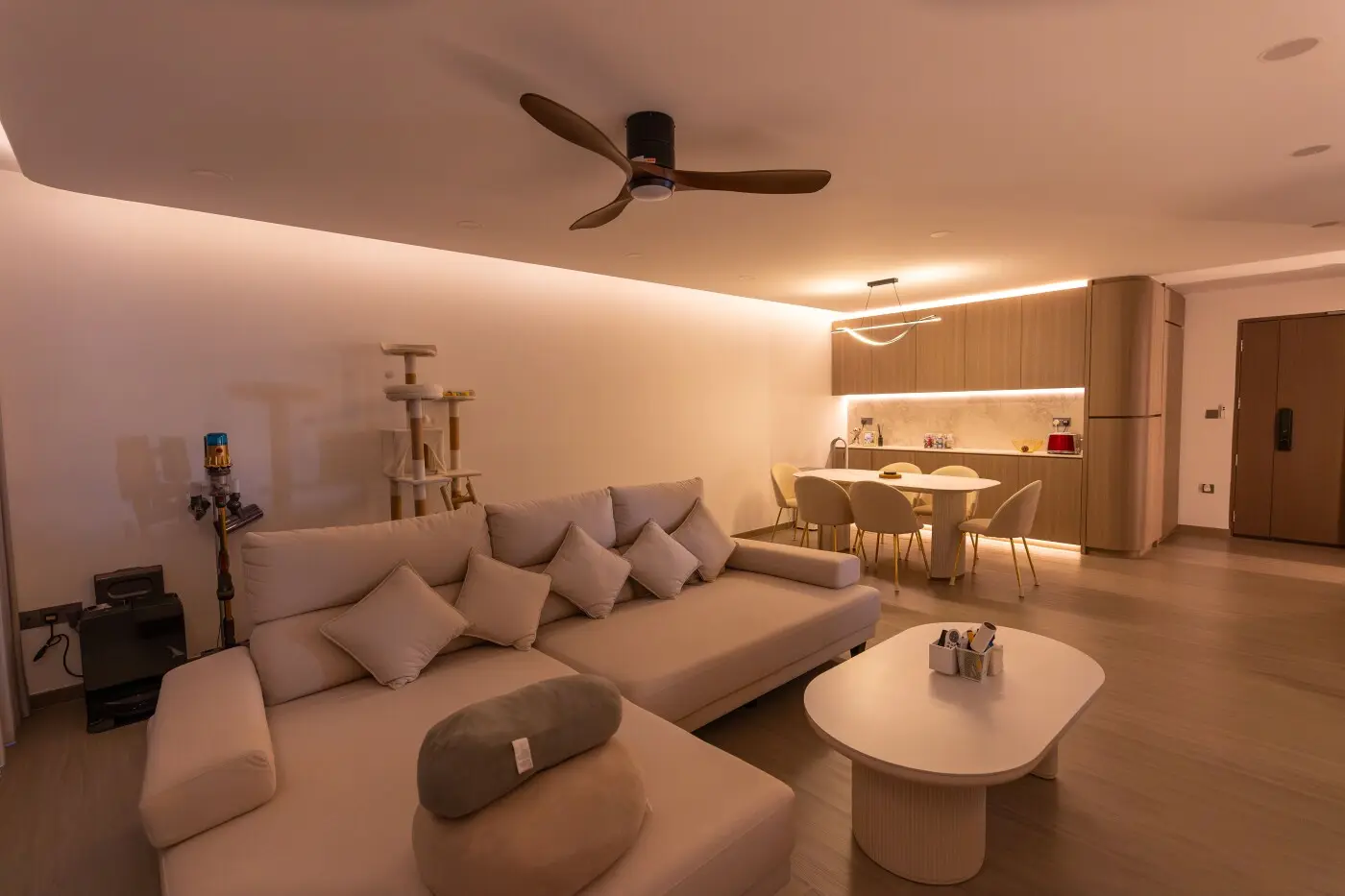 Mercurial Interior Design - Minimalistic / Scandinavian - Dining Room - New HDB - $65,000