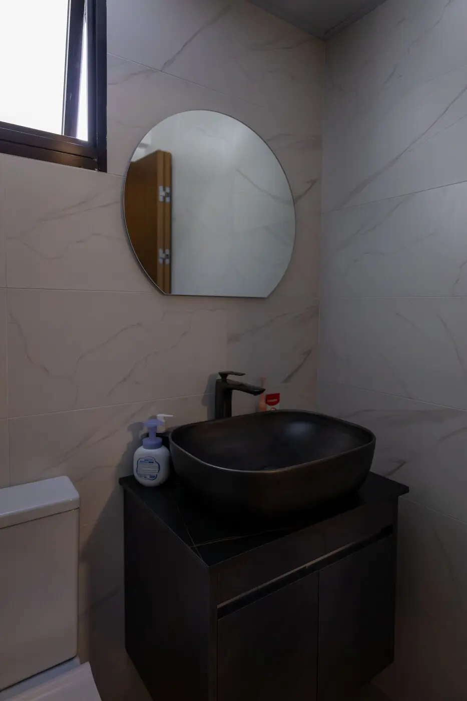 Mercurial Interior Design - Modern / Contemporary - Bathroom - New HDB - $59,000