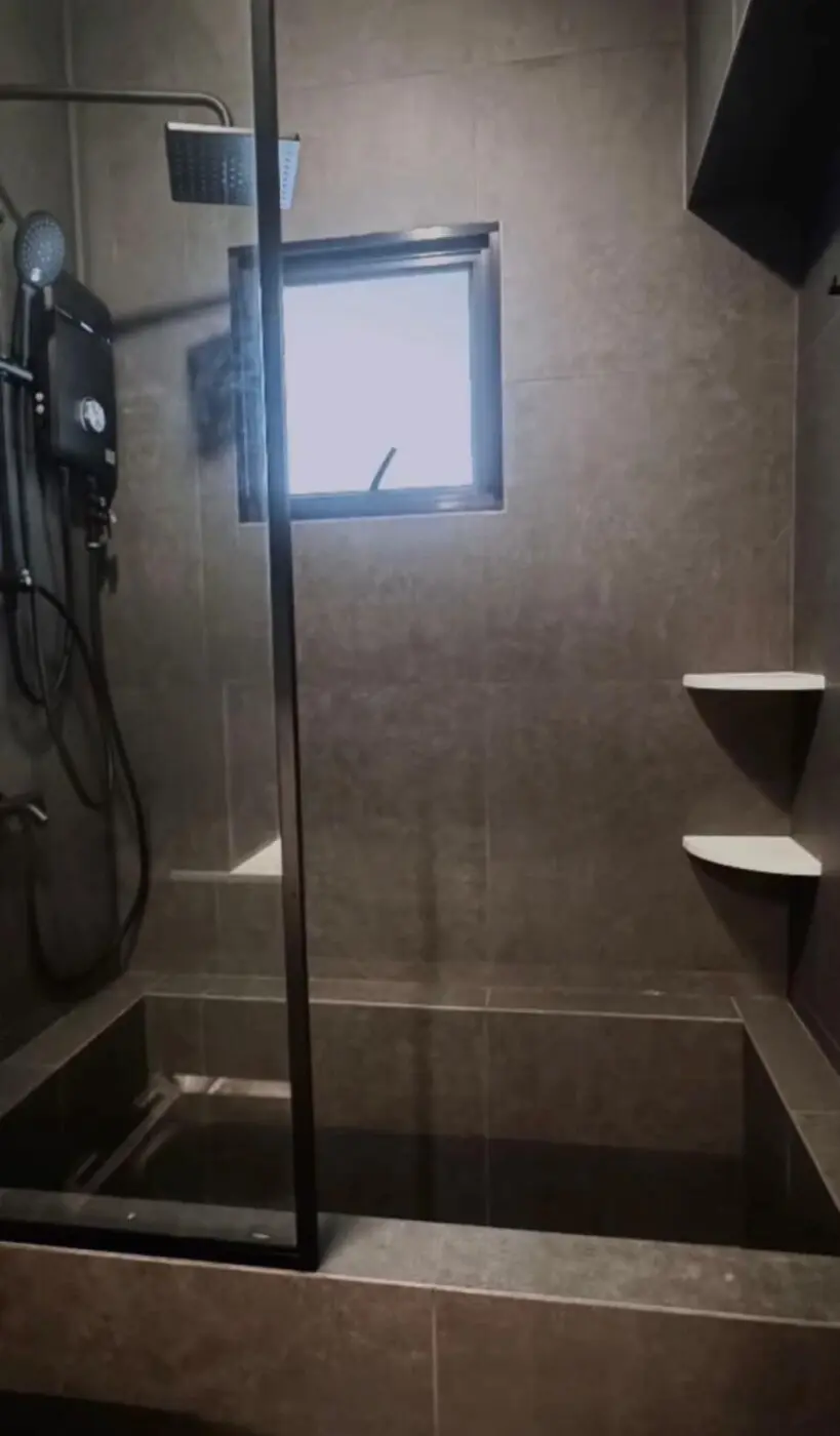 Joust Interior Design Studio - Black & White - Master Bathroom - Resale HDB - $88,000