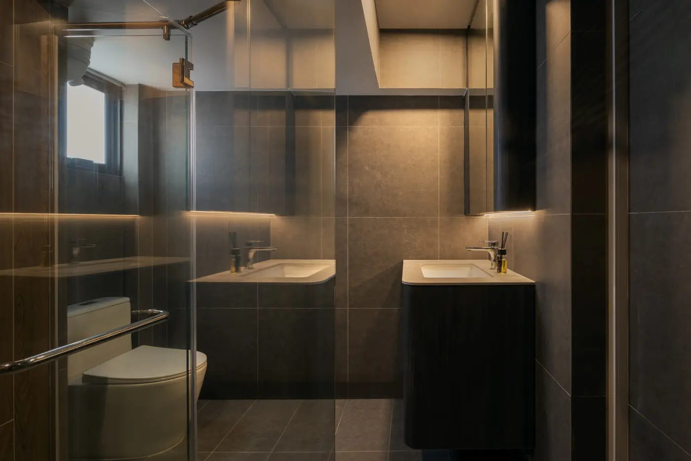 Aart Boxx Interior - Modern / Contemporary - Bathroom - Resale HDB - $93,000