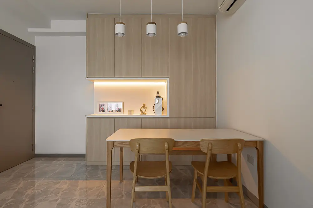 Dan Avenue - Modern / Contemporary -  - New Condo - $30,000
