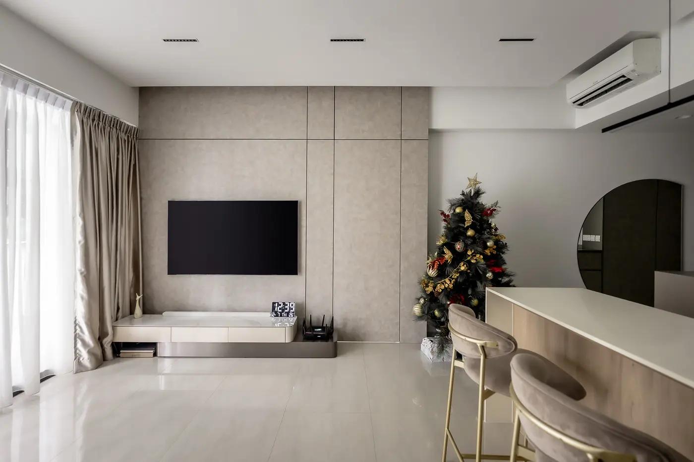 Dan Avenue - Modern / Contemporary -  - New Condo - $20,000