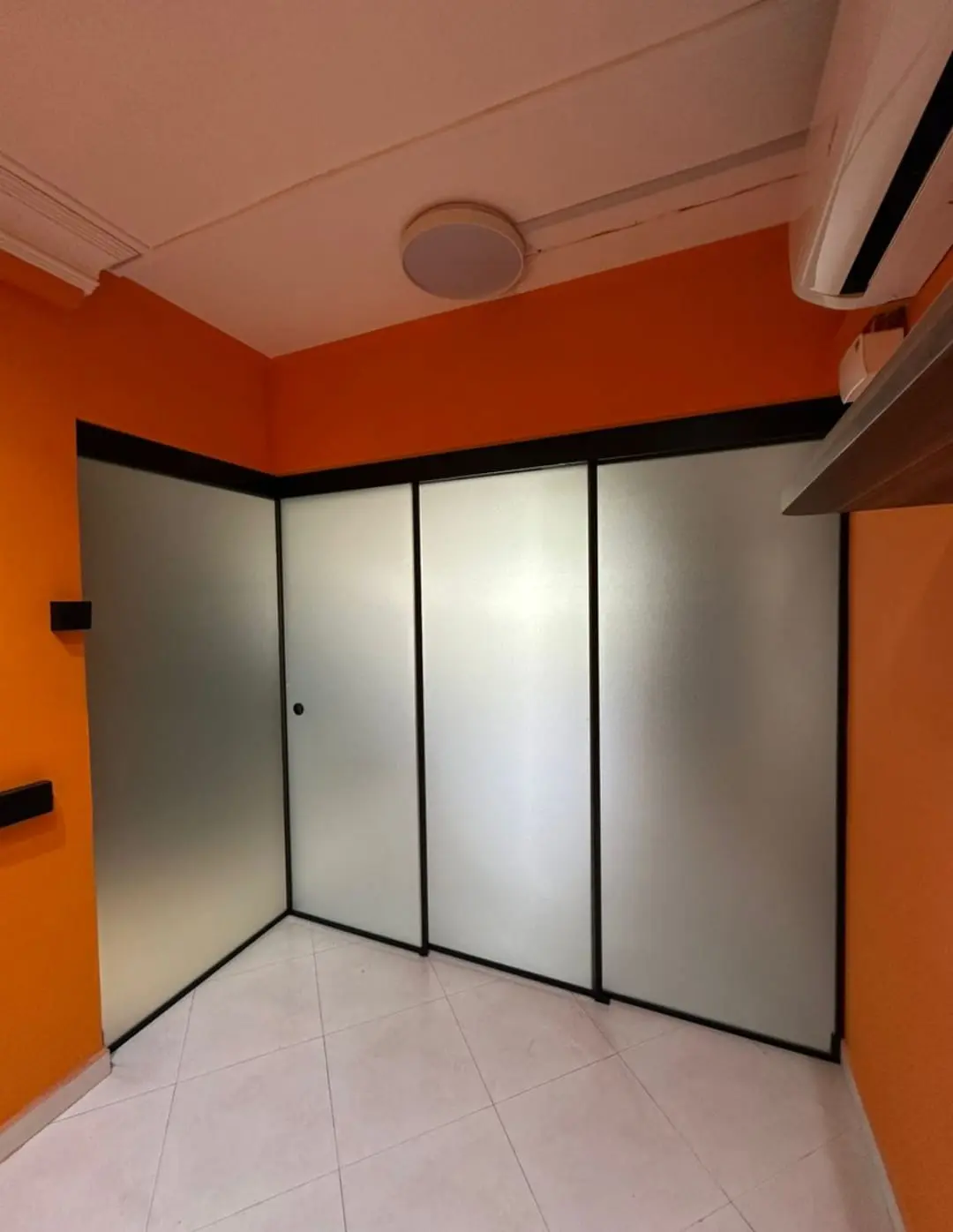10 Concept Renovation - Modern / Contemporary - Conversion of partial living room to be office - Resale HDB - $21,000