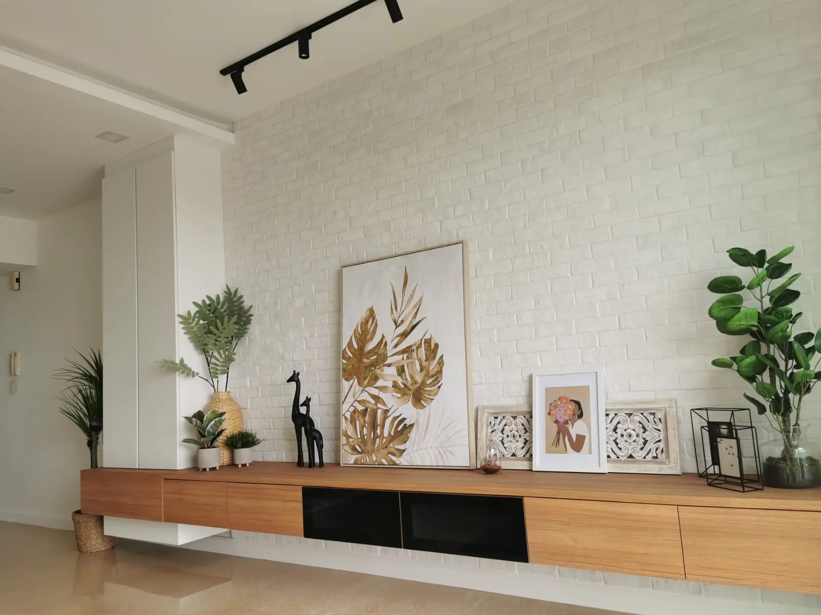 Philo Trio Interior Design - Minimalistic / Scandinavian - Living Room - Resale Condo - $60,000