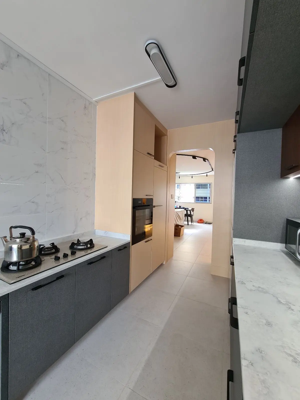ID Avenue - Minimalistic / Scandinavian - KITCHEN 2 - Resale HDB - $80,000