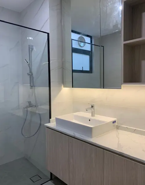 ID Avenue - Modern / Contemporary - MASTER BATH - Existing Landed - $180,000