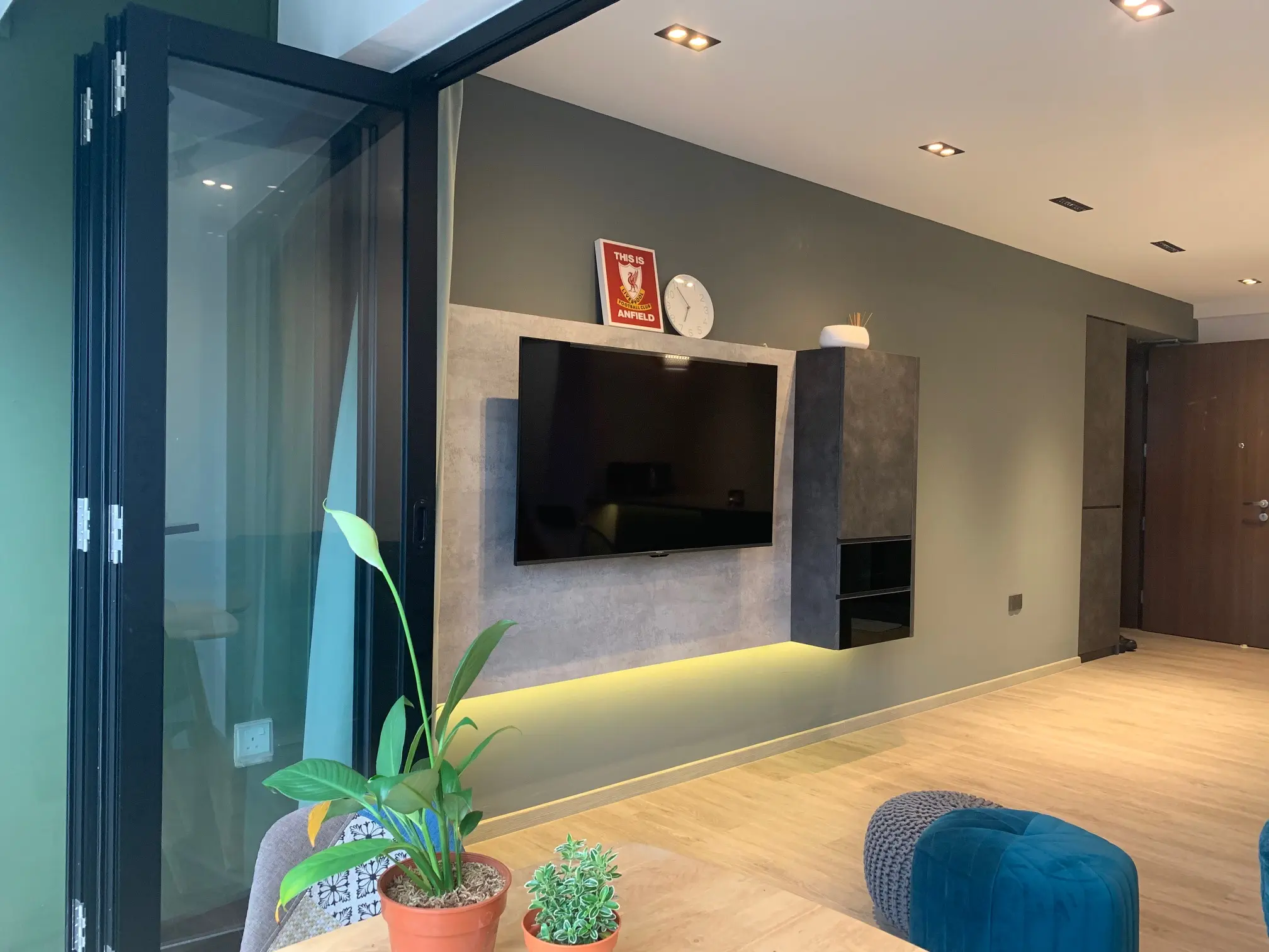 ID Avenue - Modern / Contemporary - LIVING AREA - Resale HDB - $43,000