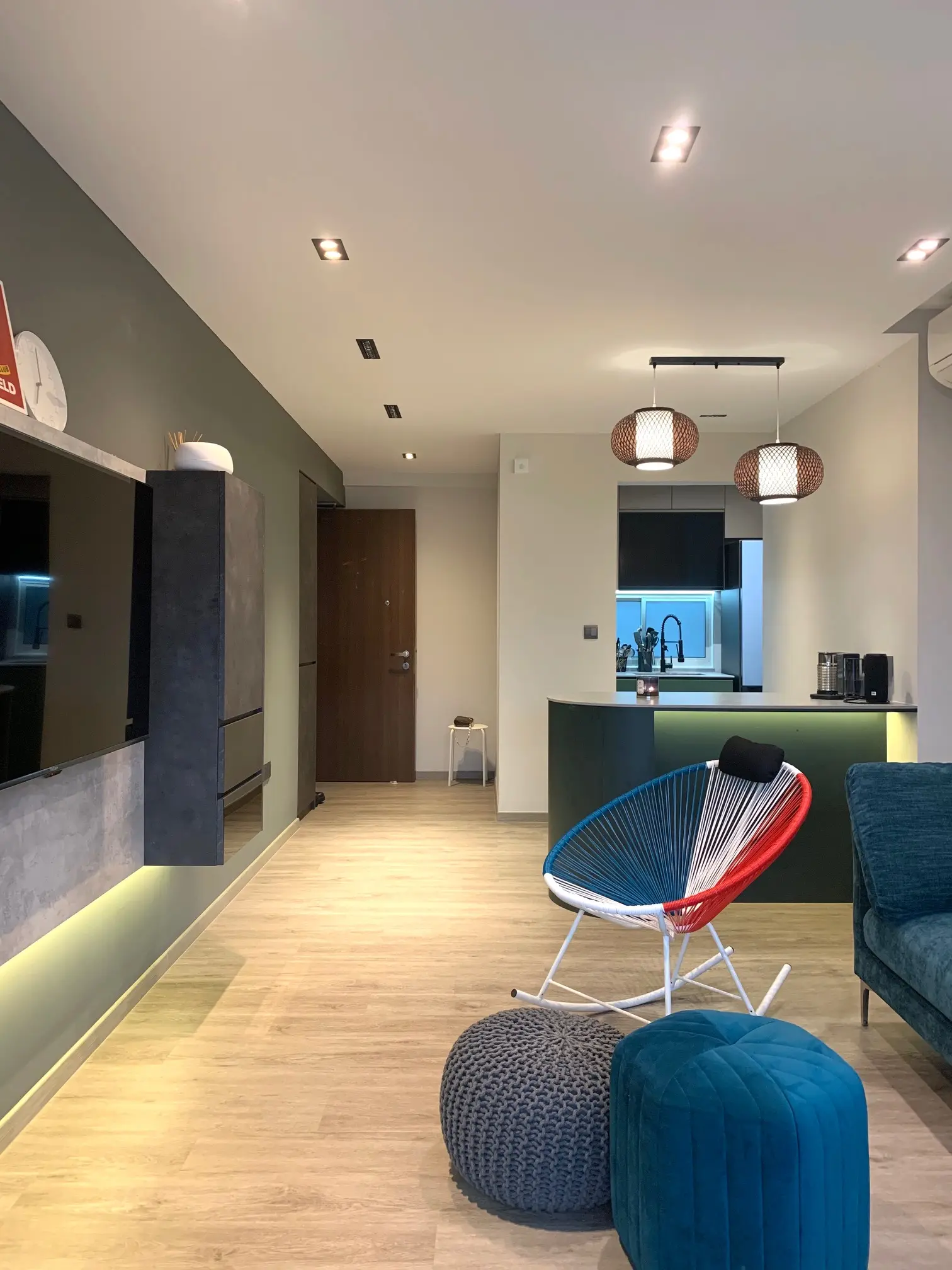 ID Avenue - Modern / Contemporary - LIVING - Resale HDB - $43,000