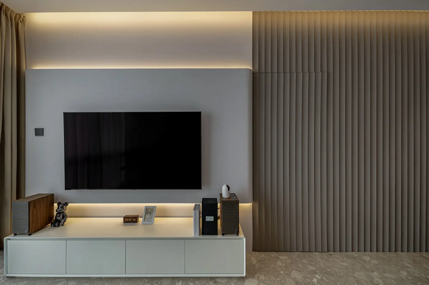 Hatch Design Studio - Minimalistic / Scandinavian -  - Resale Condo - $65,000