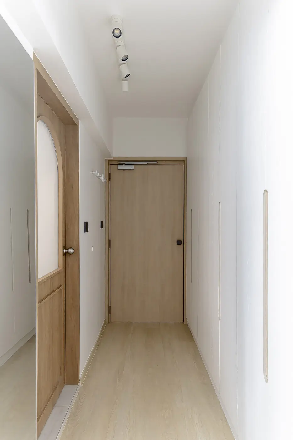 Hatch Design Studio - Minimalistic / Scandinavian -  - Resale HDB - $110,000