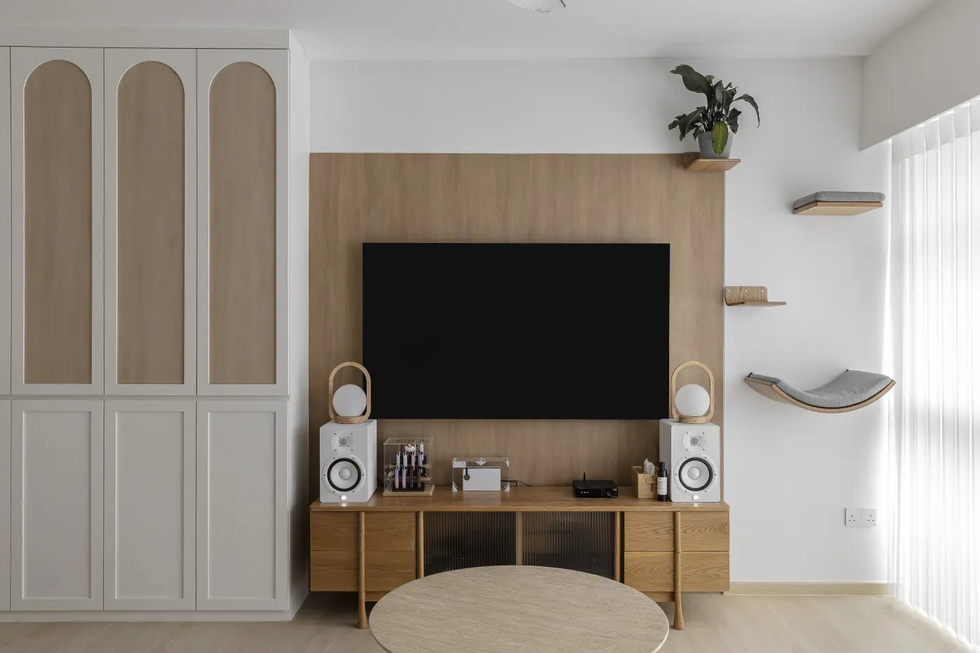 Hatch Design Studio - Minimalistic / Scandinavian -  - Resale HDB - $110,000