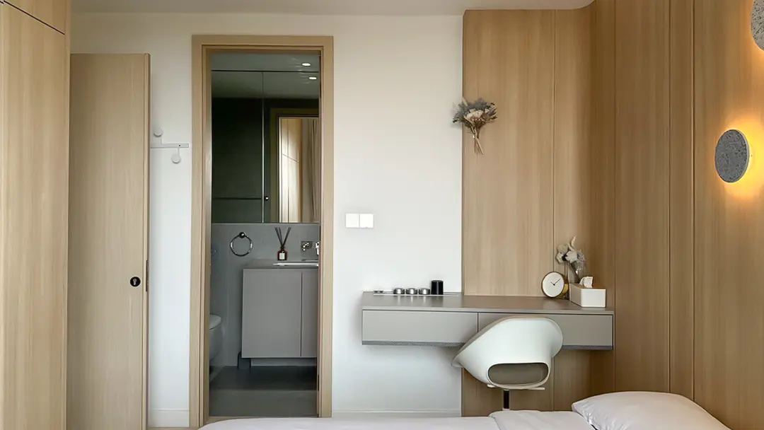 Senso Studio - Modern / Contemporary - Junior Master Bedroom - Resale Condo - $150,000