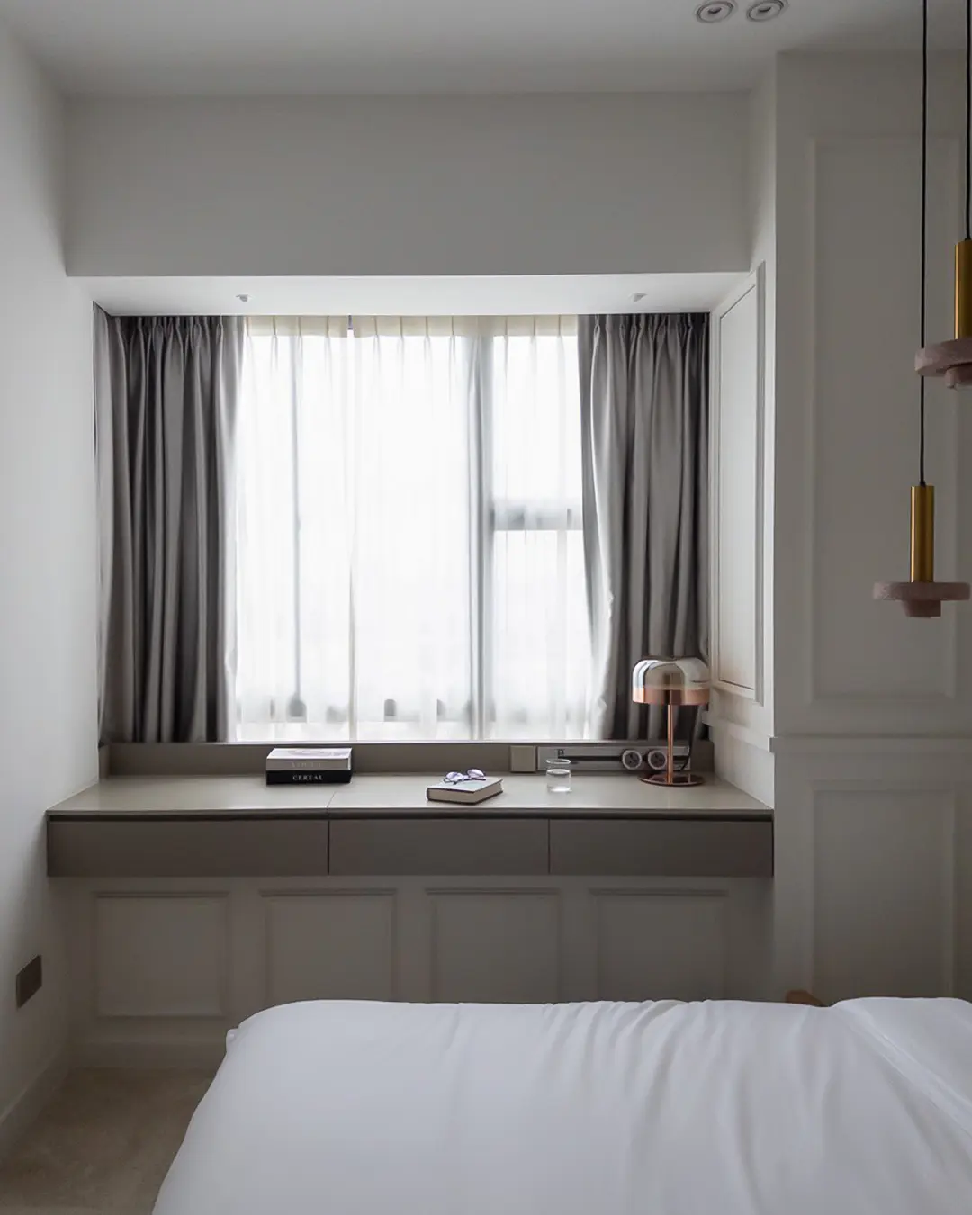 Senso Studio - Modern / Contemporary - Bedroom 1 - Resale Condo - $150,000