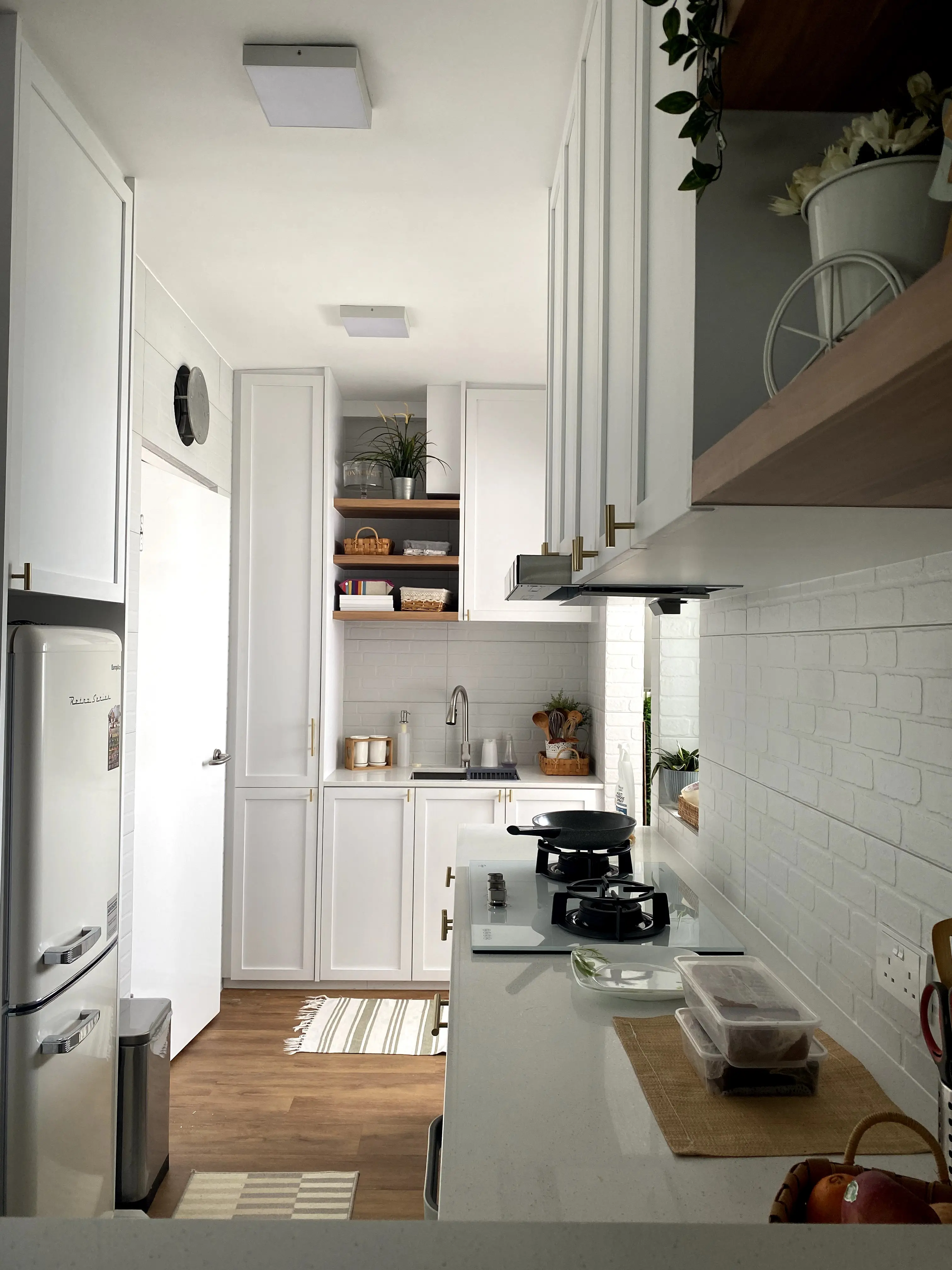 5M Deco - Retro / Vintage - Kitchen area - Resale HDB - $60,000