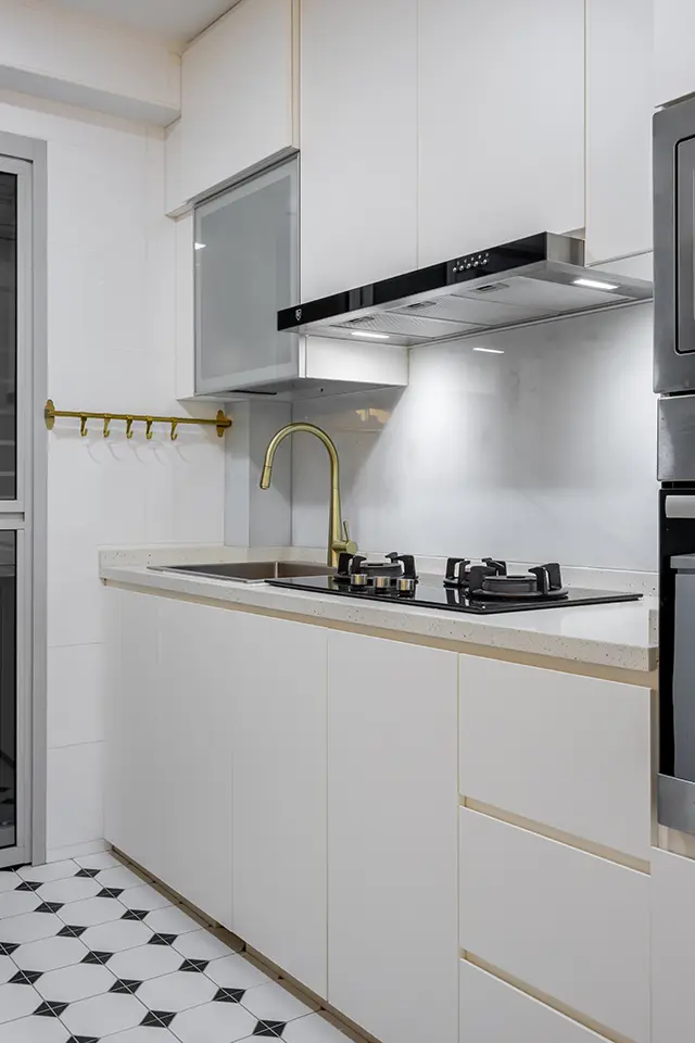 Blank Interior - Modern / Contemporary - Kitchen - Resale HDB - $25,000