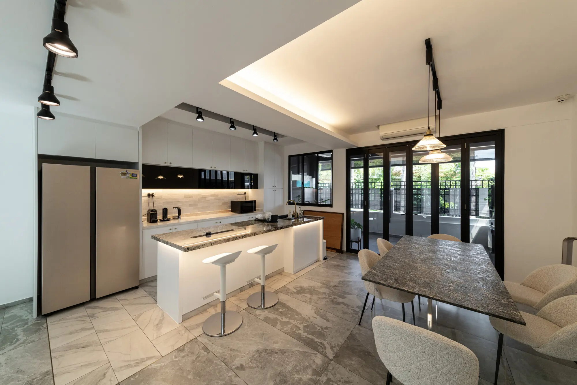 25 loyang rise - Landed Interior Design Project
