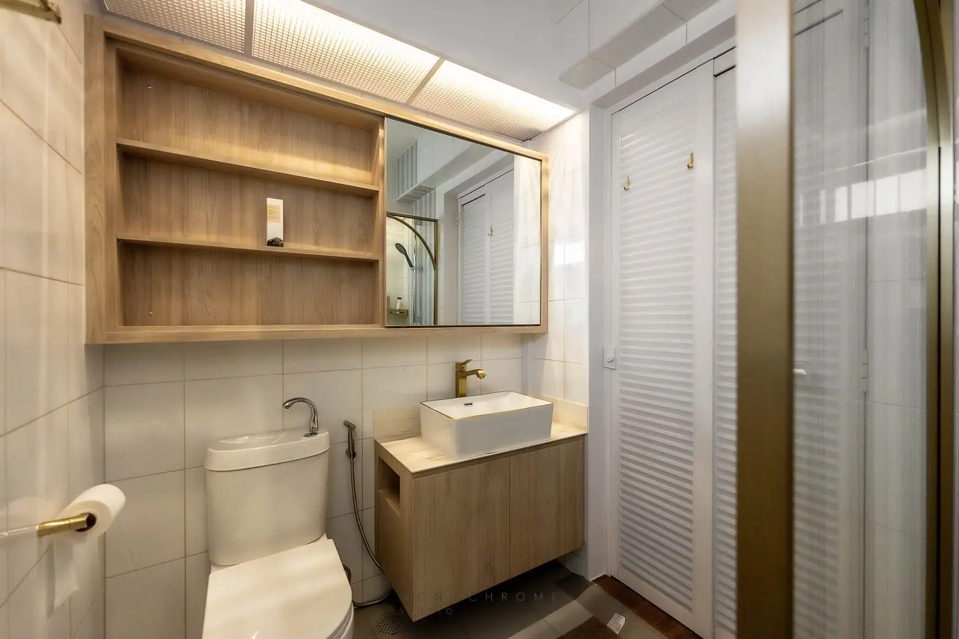 Monochrome Studio - Minimalistic / Scandinavian - Washroom - Resale HDB - $68,000