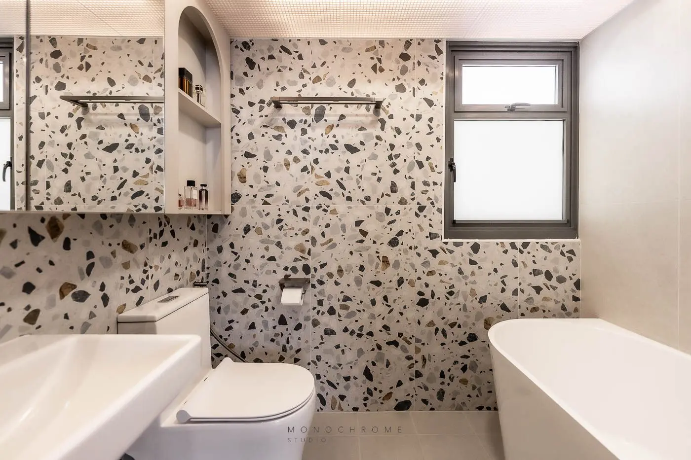 Monochrome Studio - Modern / Contemporary - washroom - Resale HDB - $48,000