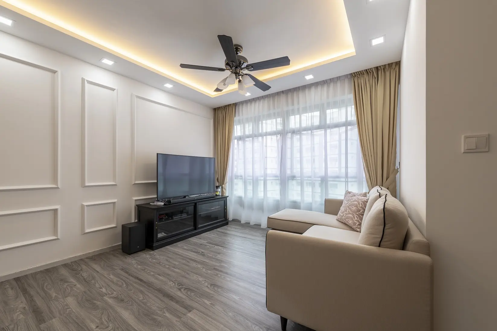 Ideal Haus - Artistic / Eclectic - Living Room - Resale HDB - $40,000