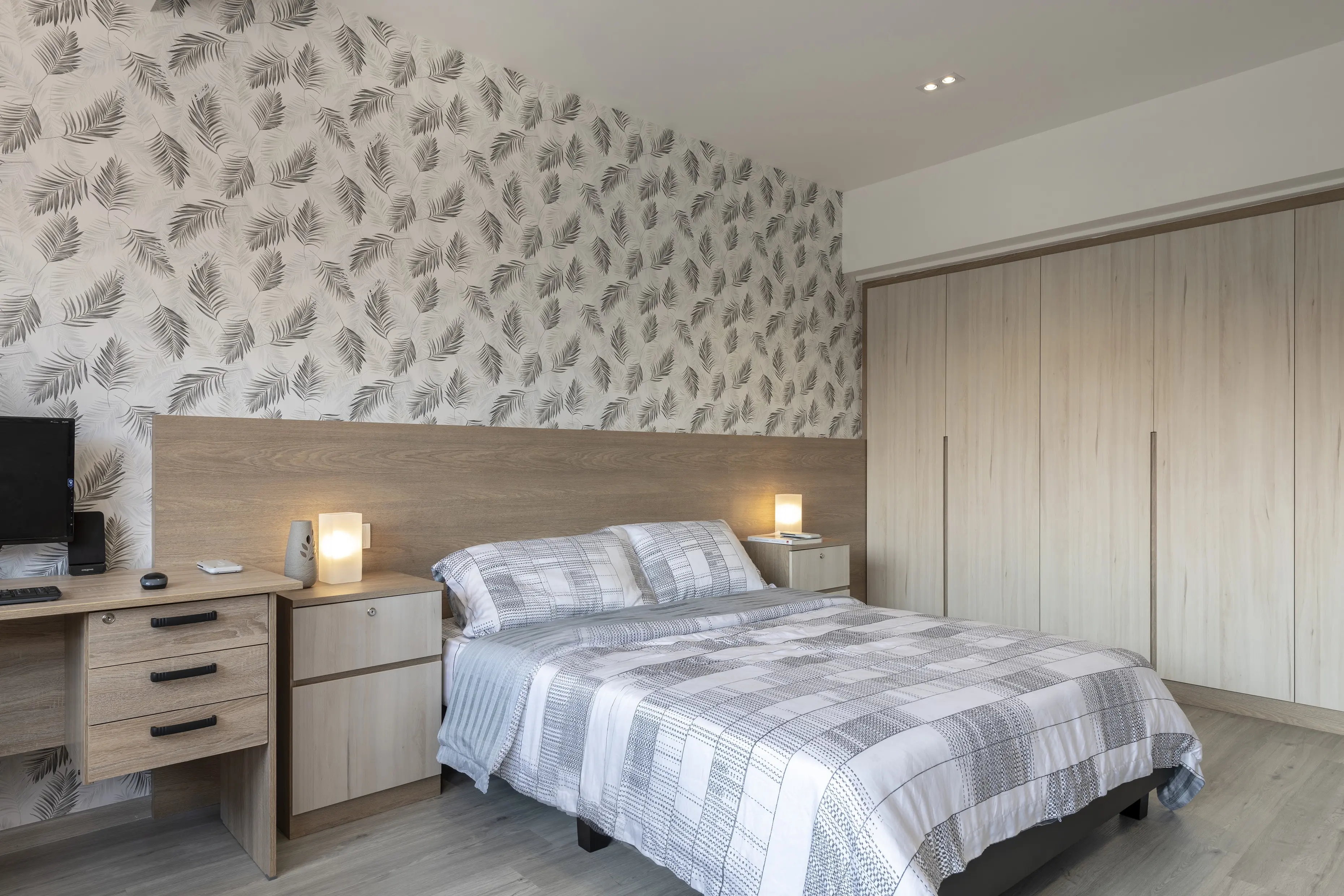 Ideal Haus - Luxury / Glamorous - Bedroom - Resale Landed - $300,000