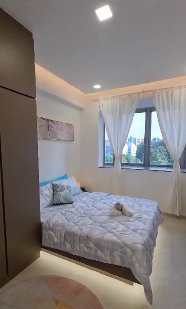 Dazzling Home Pte Ltd - Modern / Contemporary - Master Bedroom_2 - Resale Condo - $40,000