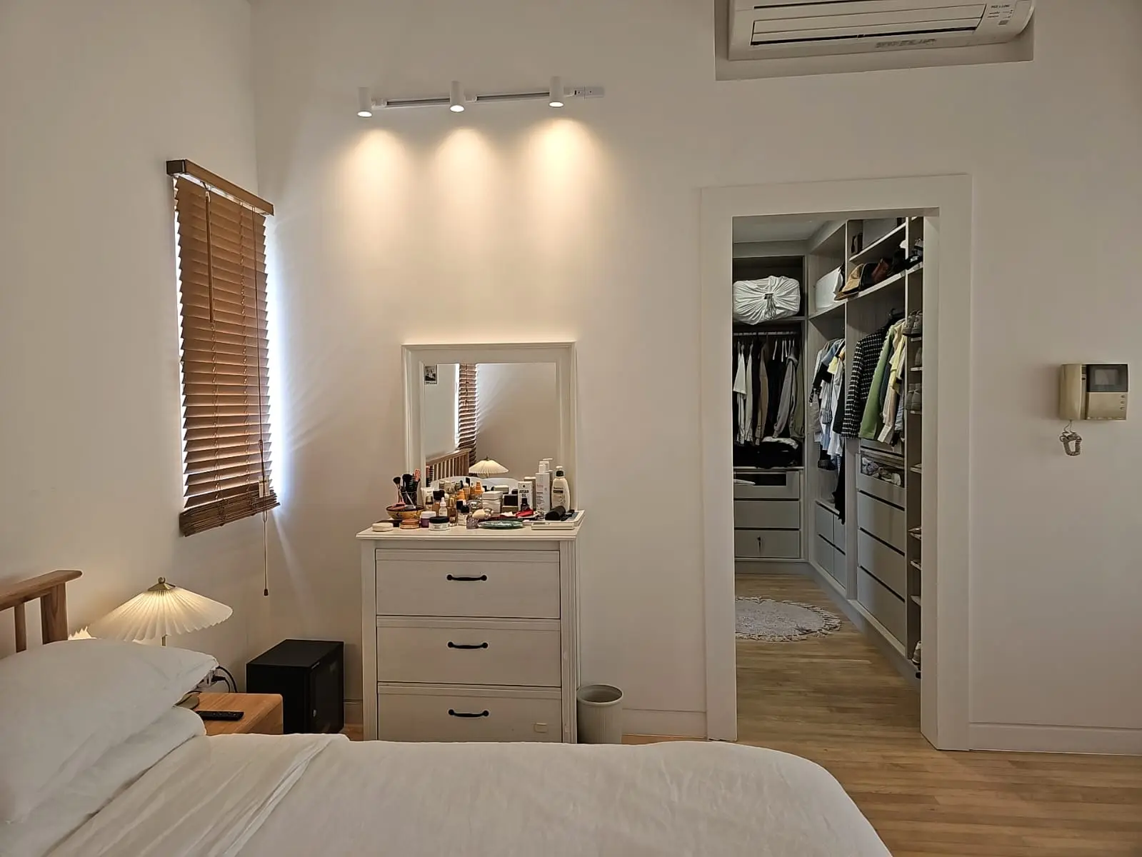 Defour Home Studios - Modern / Contemporary - Master bedroom - Resale Condo - $100,000