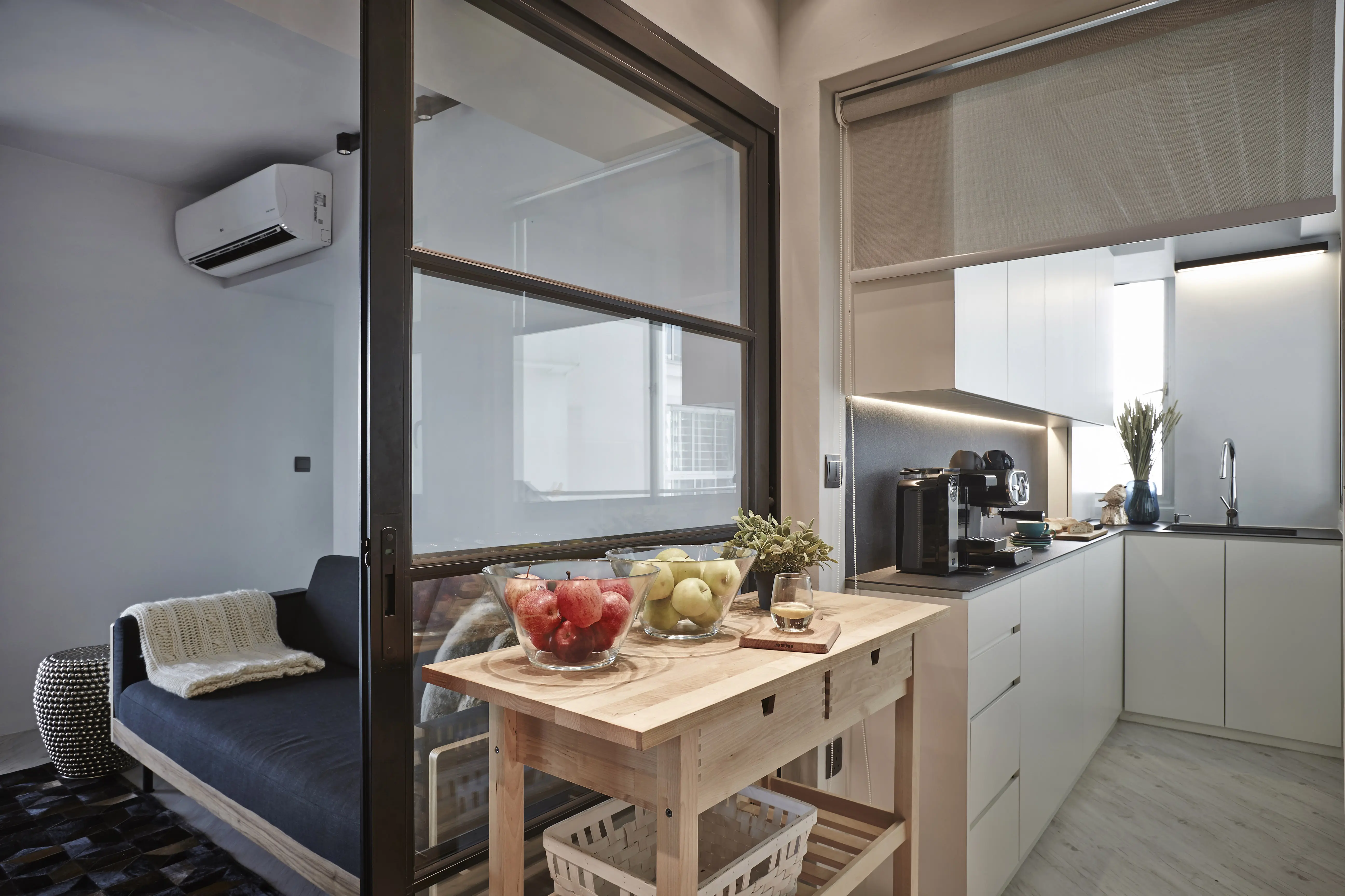 Wootze Design Studio  - Modern / Contemporary - Kitchen - Resale HDB - $60,000