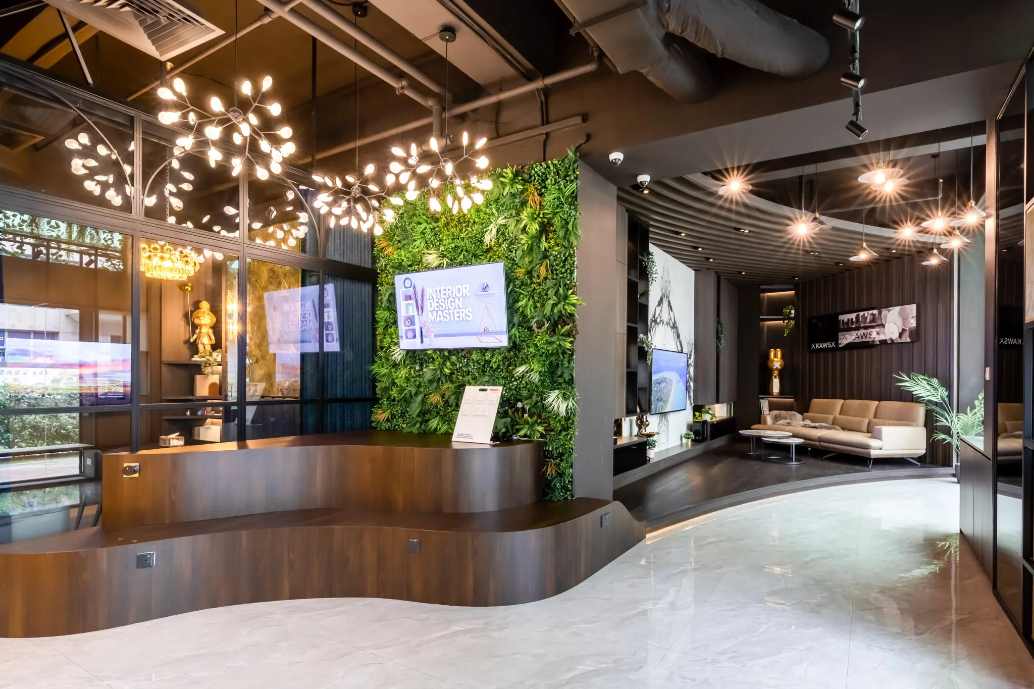 Renologist - Luxury / Glamorous - Showroom - Existing Commercial - $388,888