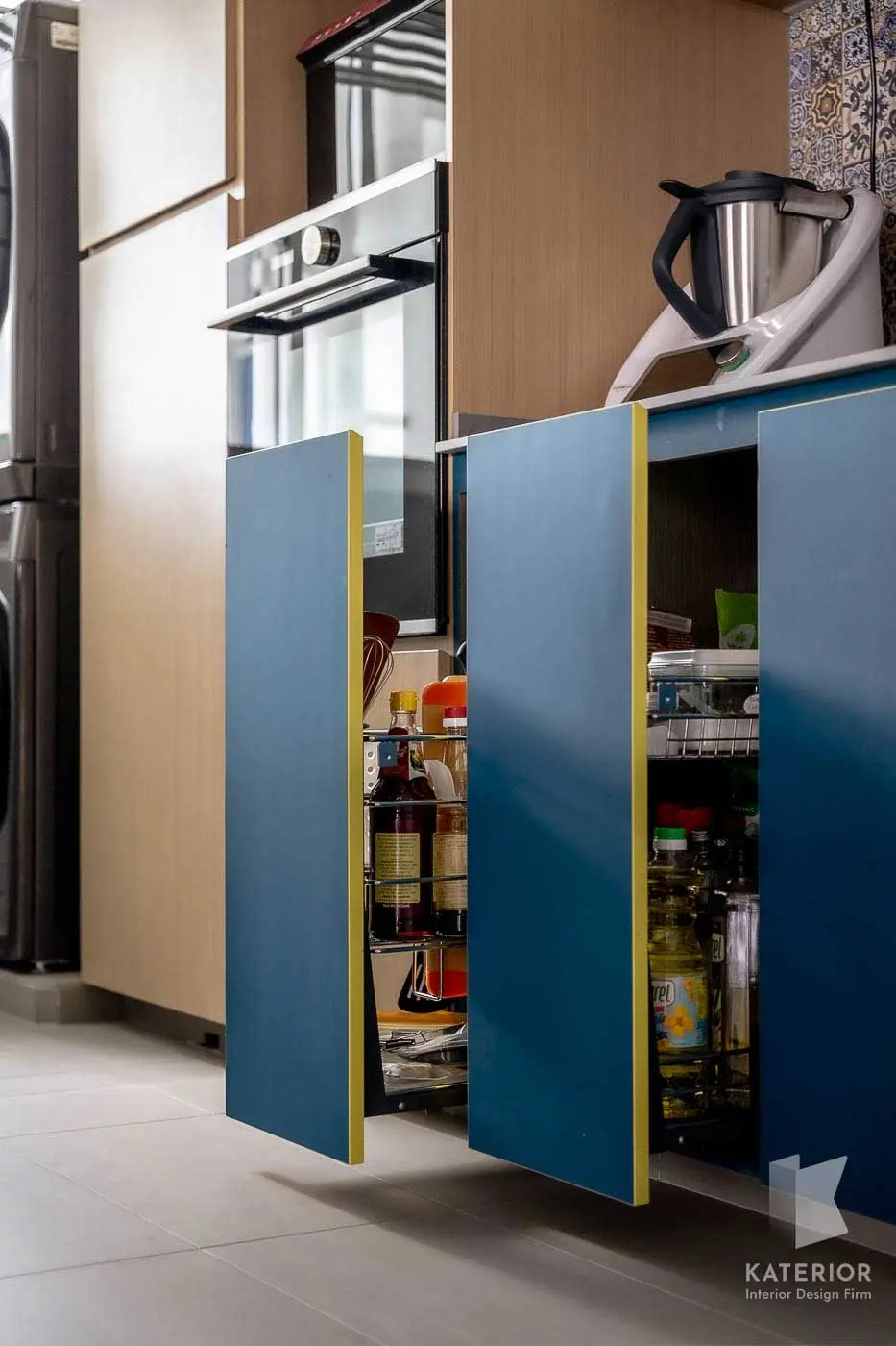 Katerior Design  - Artistic / Eclectic - kitchen - New HDB - $45,000