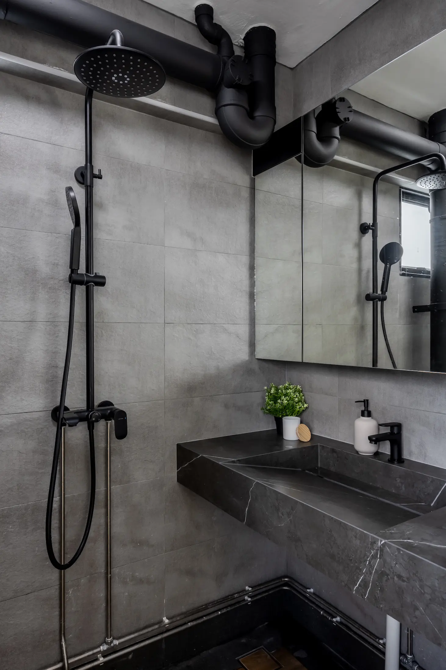 Concrid Interior  - Minimalistic / Scandinavian - Common toilet - Resale HDB - $80,000