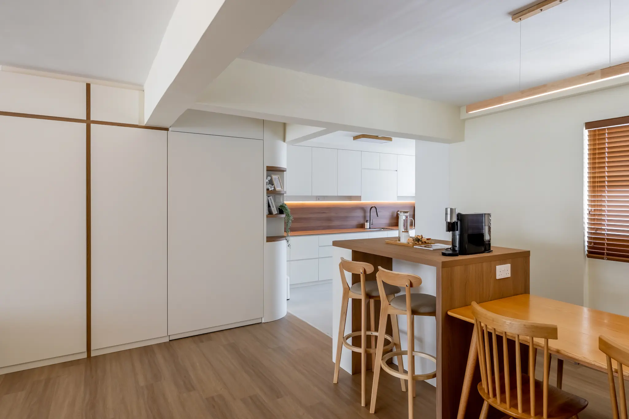 Concrid Interior  - Minimalistic / Scandinavian - Dining - Resale HDB - $80,000