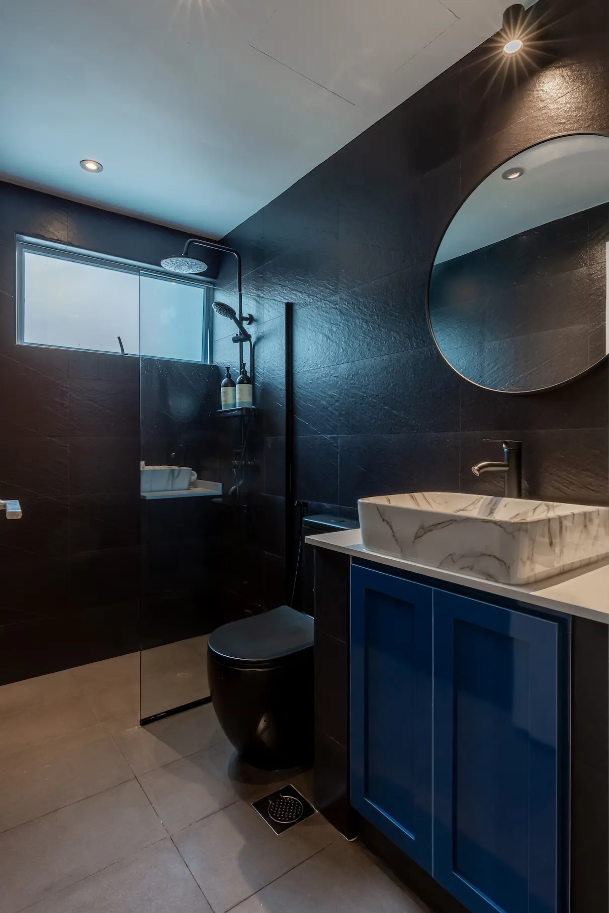 Concrid Interior  - Modern / Contemporary - bedroom 2 toilet - Resale Landed - $140,000