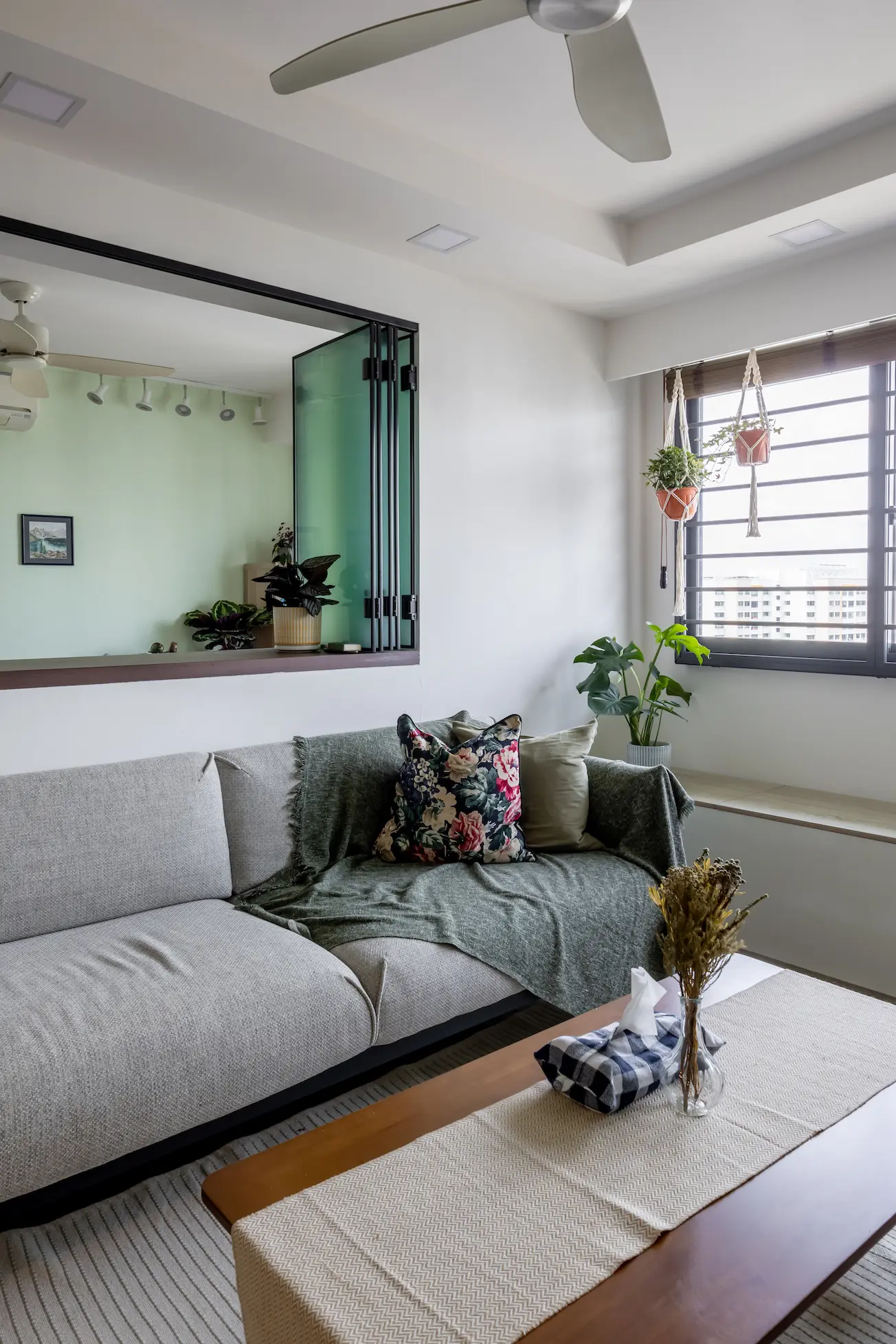 Concrid Interior  - Minimalistic / Scandinavian - Living - Resale HDB - $55,000