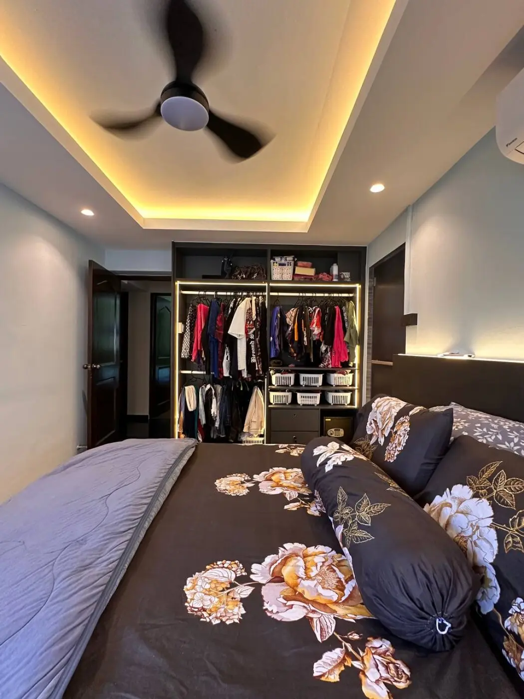 Intrinsic Design - Modern / Contemporary - Master Bedroom - Resale HDB - $40,000