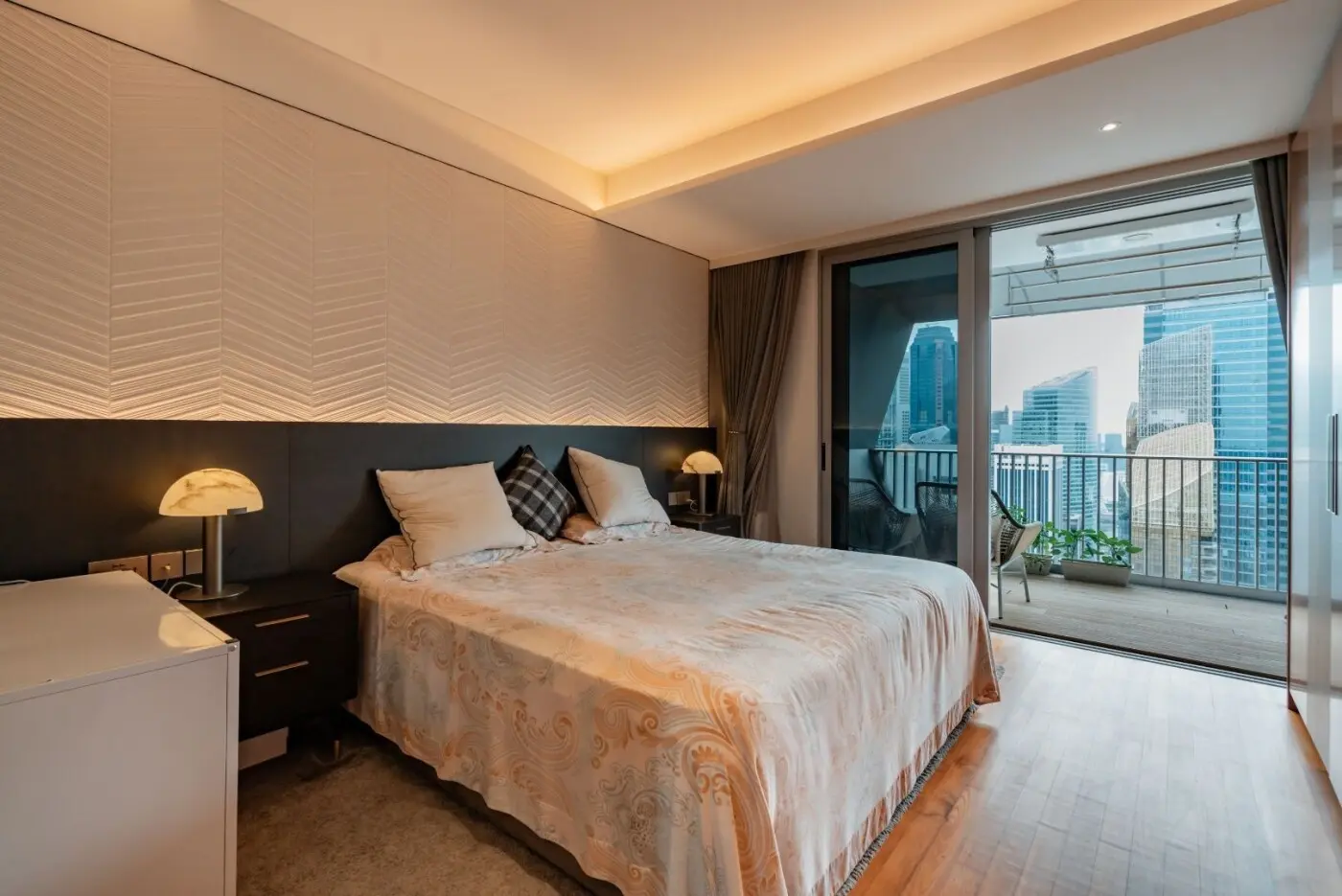 PJ Interior - Luxury / Glamorous - Bedroom - New Condo - $100,000