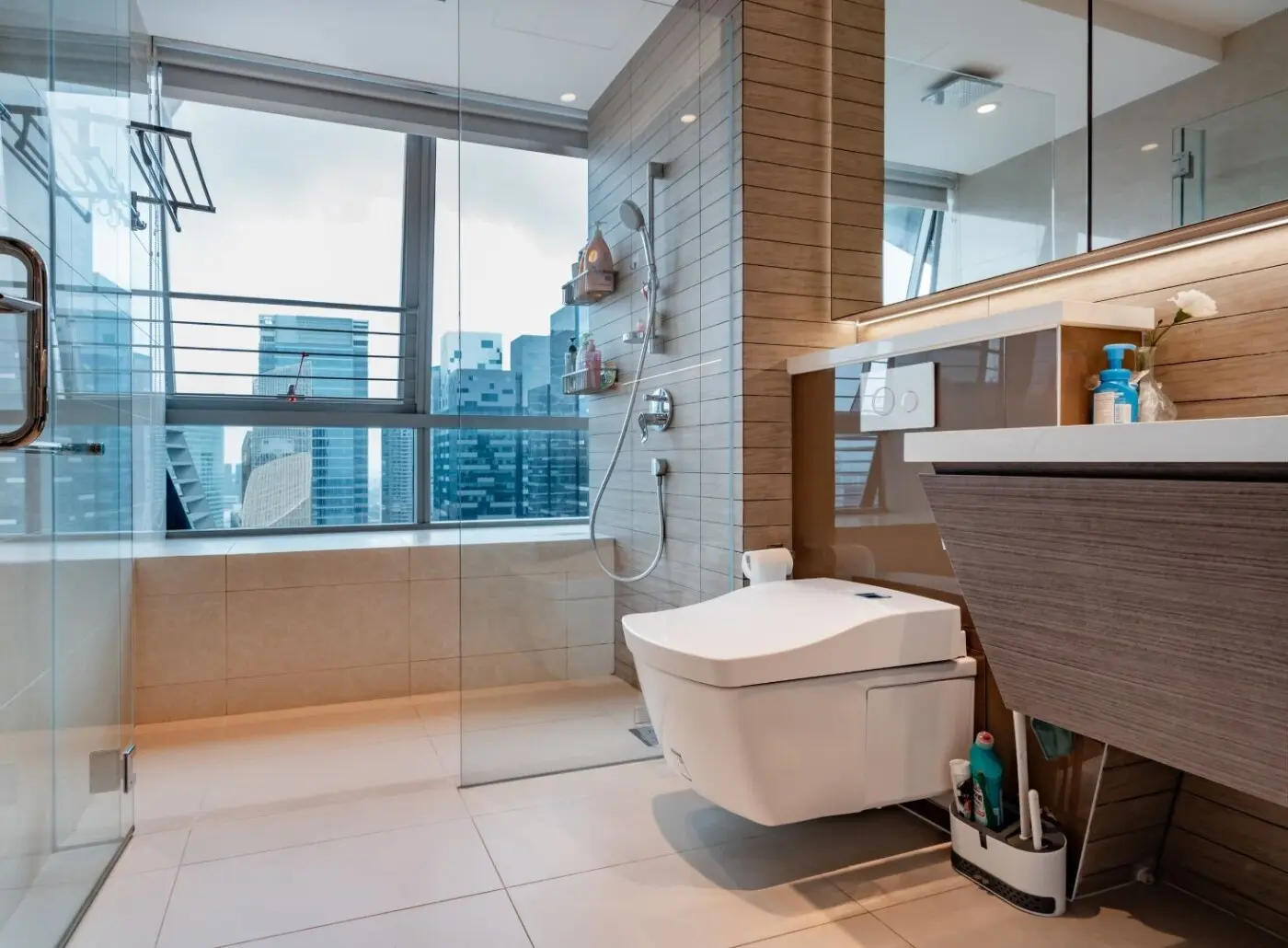 PJ Interior - Luxury / Glamorous - Bathroom - New Condo - $100,000