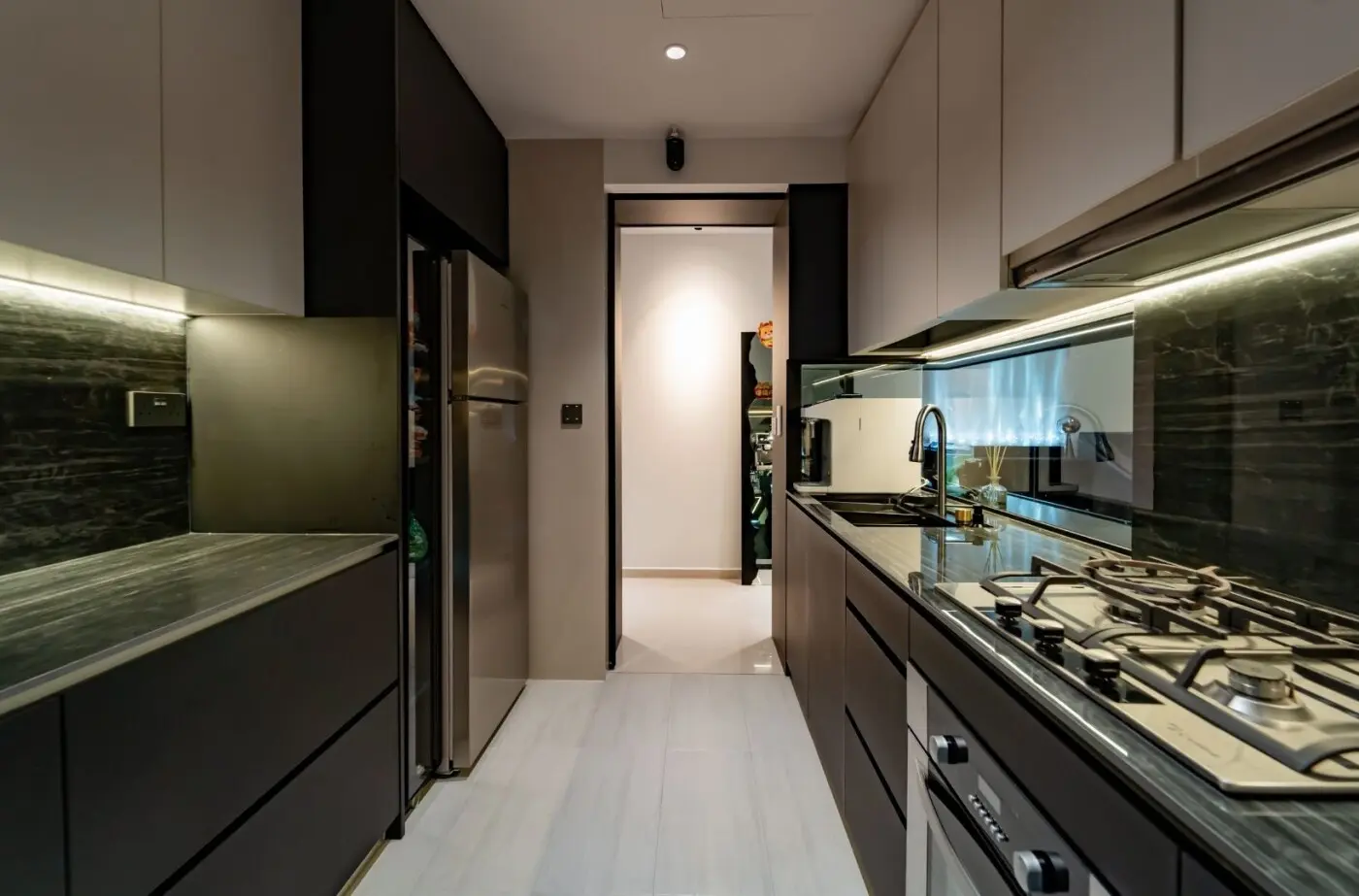 PJ Interior - Modern / Contemporary - Kitchen - Resale Condo - $120,000
