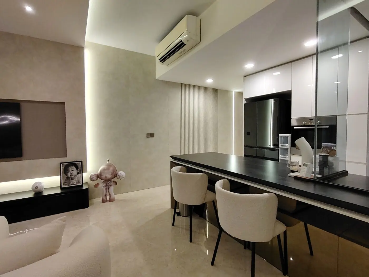 PJ Interior - Modern / Contemporary - Living Room - New Condo - $50,000