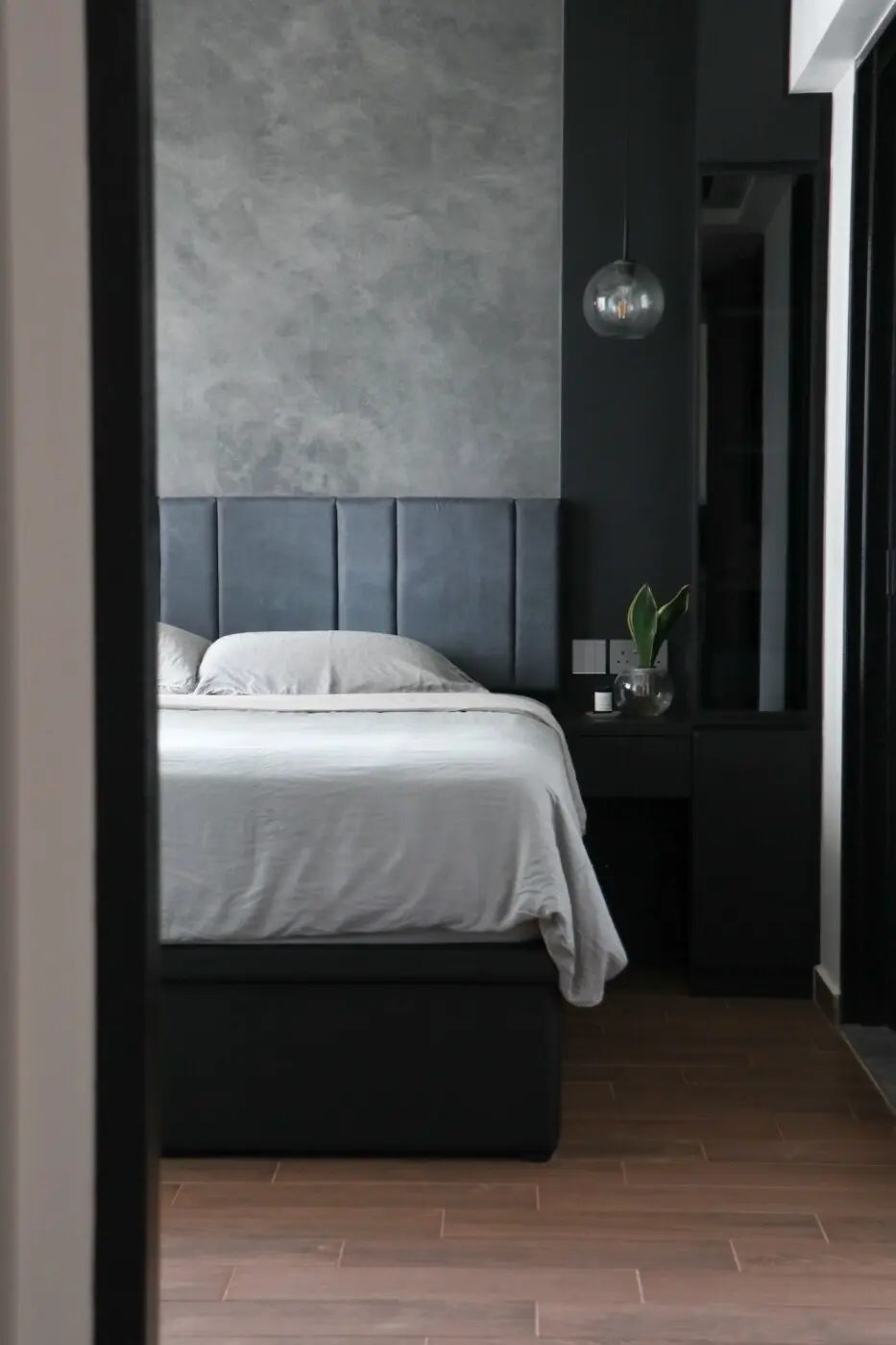 Empyrean Design Studio - Black & White - Bedroom - New HDB - $60,000