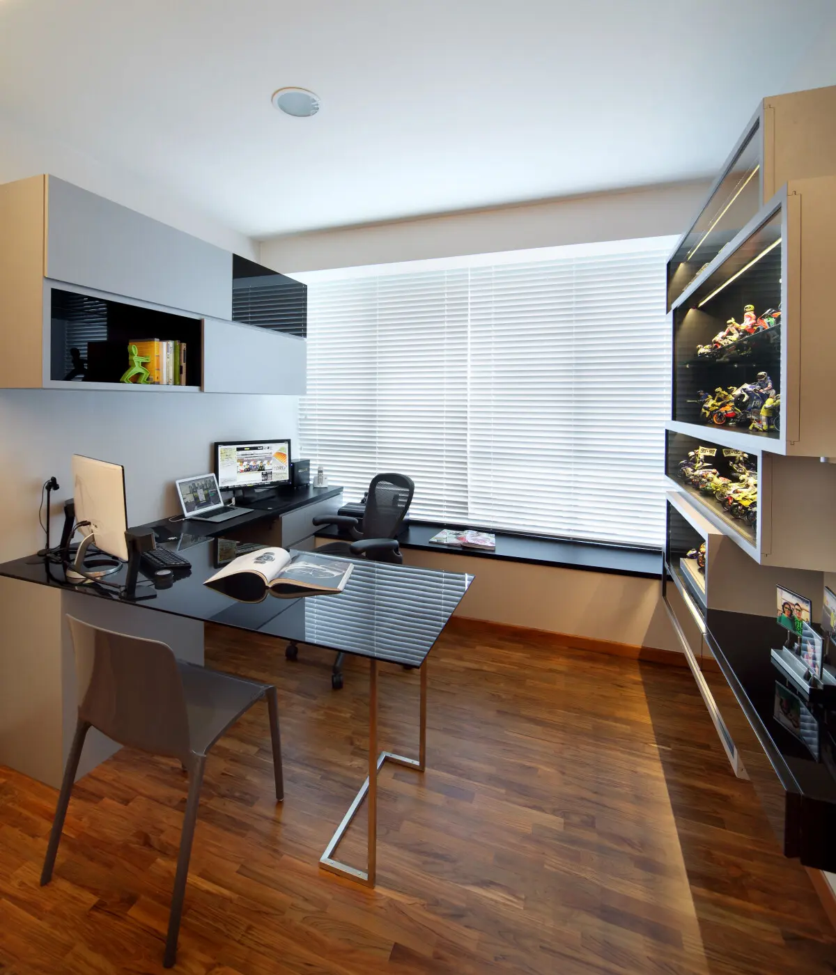 Concrete Concepts - Modern / Contemporary - Study area - Existing Condo - $70,000