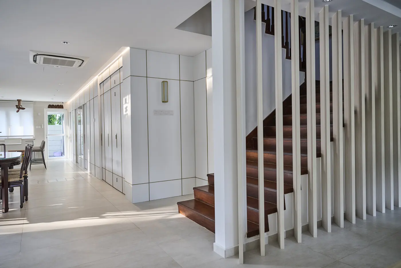 AA+C - Modern / Contemporary - Living - Existing Landed - $300,000
