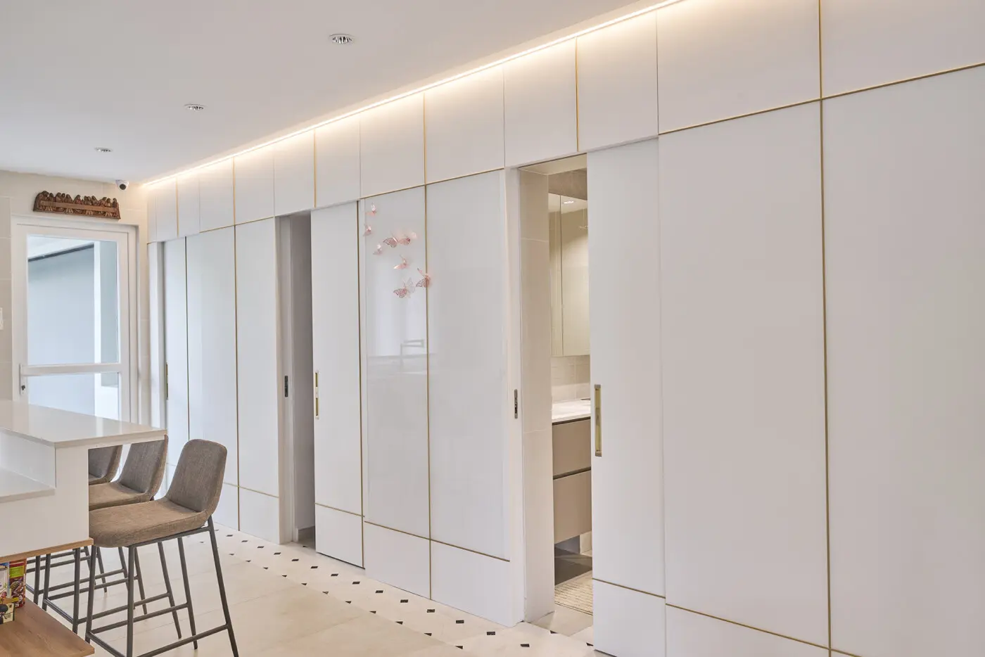 AA+C - Modern / Contemporary - Kitchen - Existing Landed - $300,000