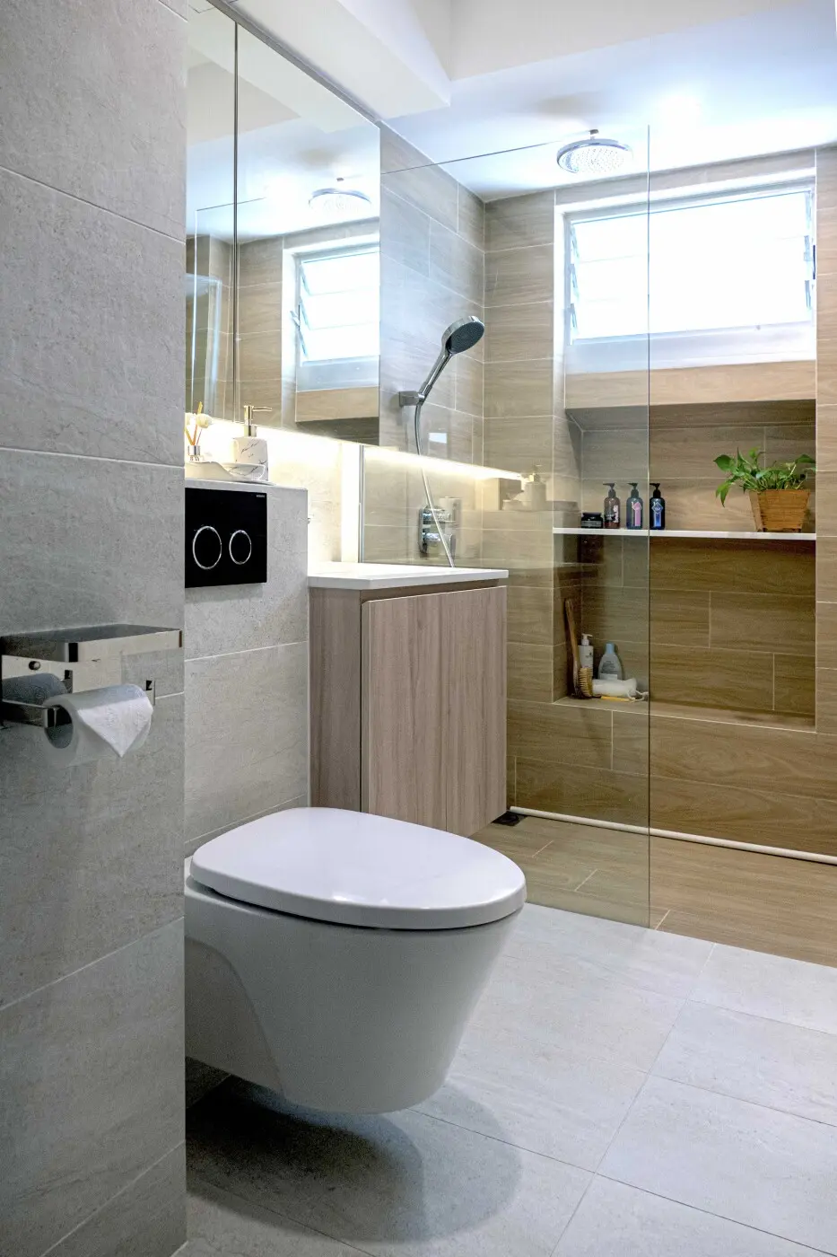 AA+C - Modern / Contemporary - Bathroom - Resale HDB - $130,000
