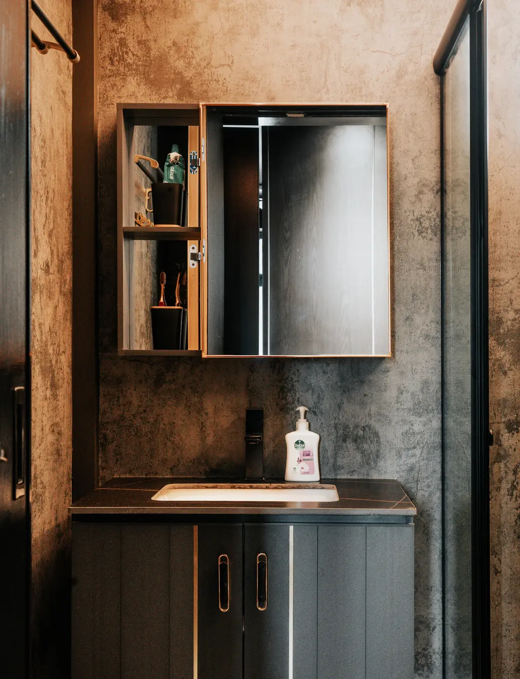 Redefine Interior Design - Luxury / Glamorous - Toilet - Resale HDB - $60,000