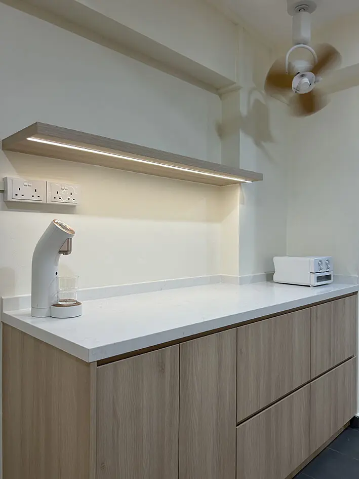 2 Bears Design - Minimalistic / Scandinavian - Kitchen - Resale HDB - $45,000