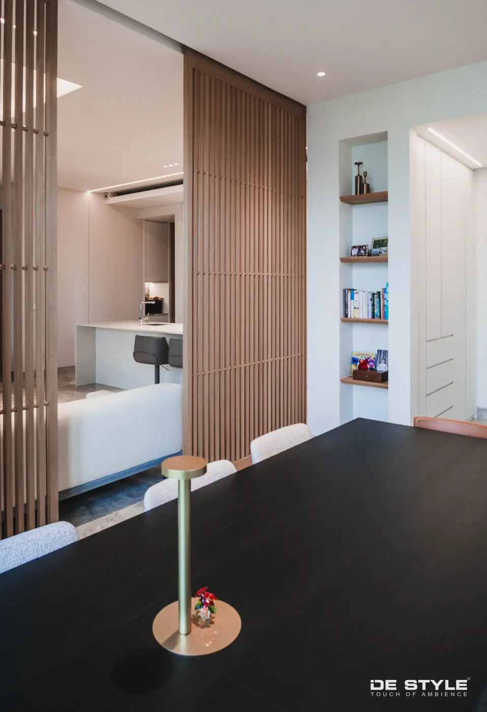 De Style Interior - Modern / Contemporary - Dining Room - New Condo - $220,000